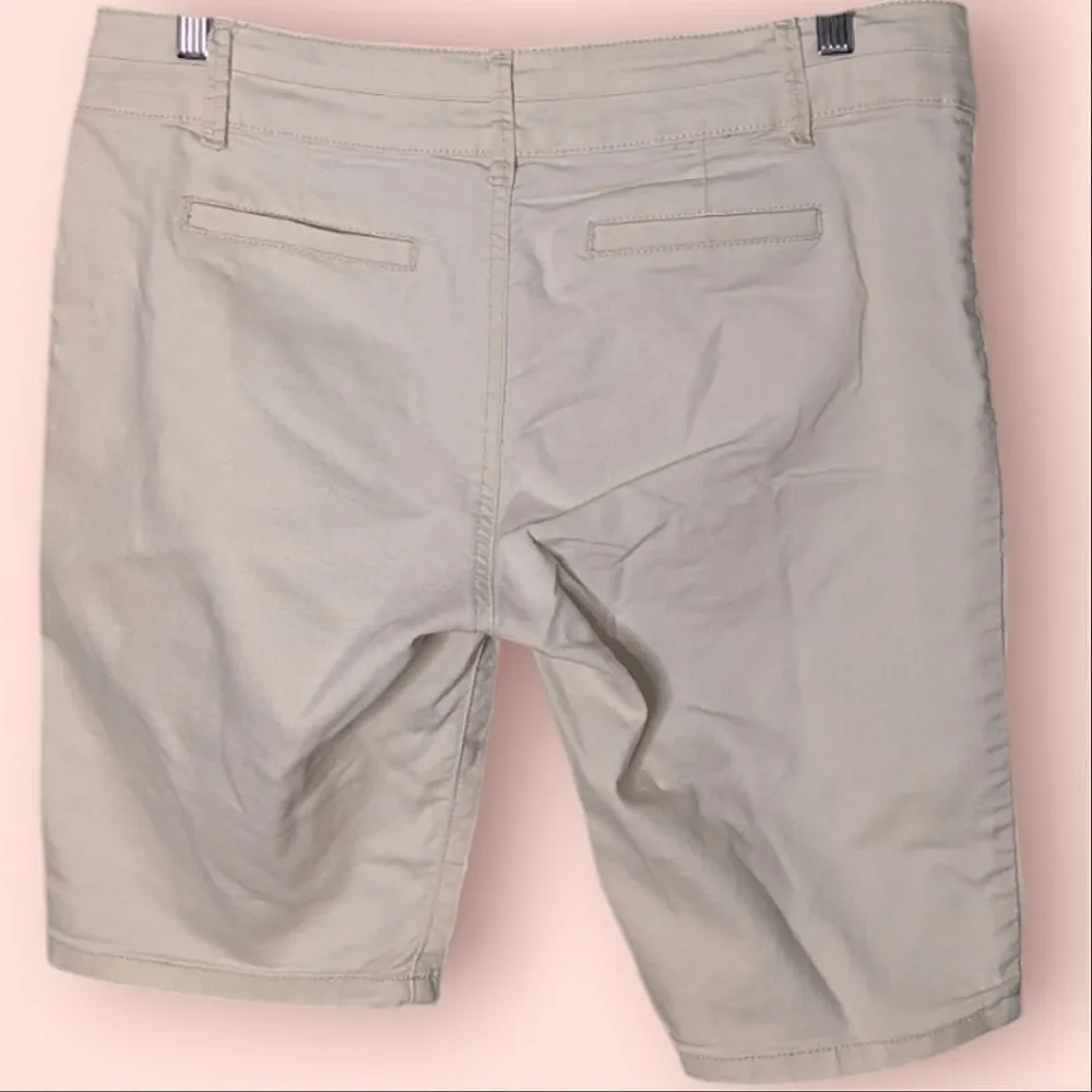 d. jeans off white